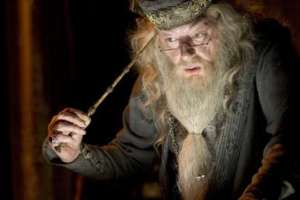 Dumbledore_and_Elder_Wand.jpg